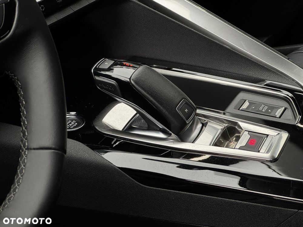 Peugeot 5008 1.2 PureTech Allure Pack S&S EAT8 - 11