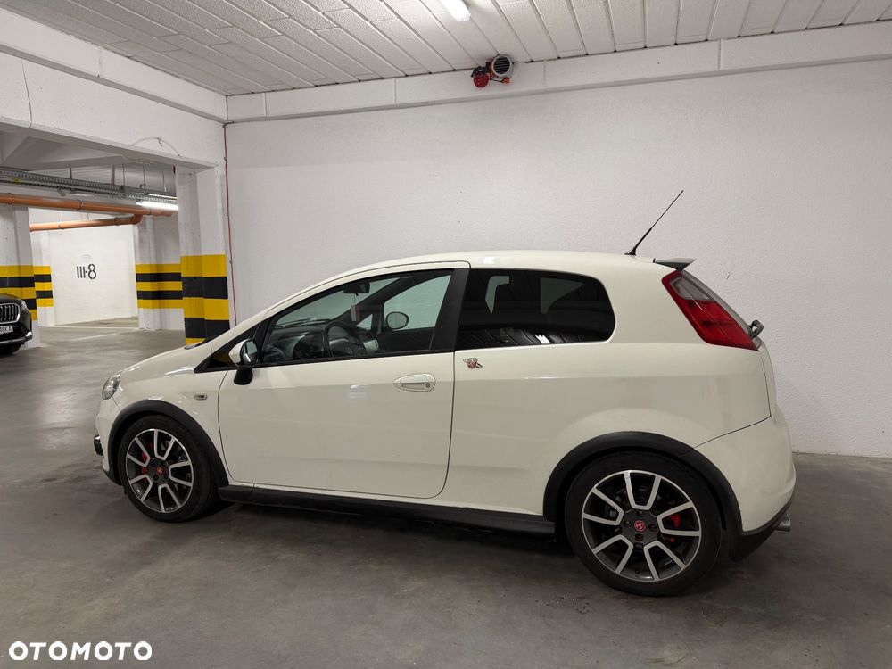 Abarth Grande Punto - 3