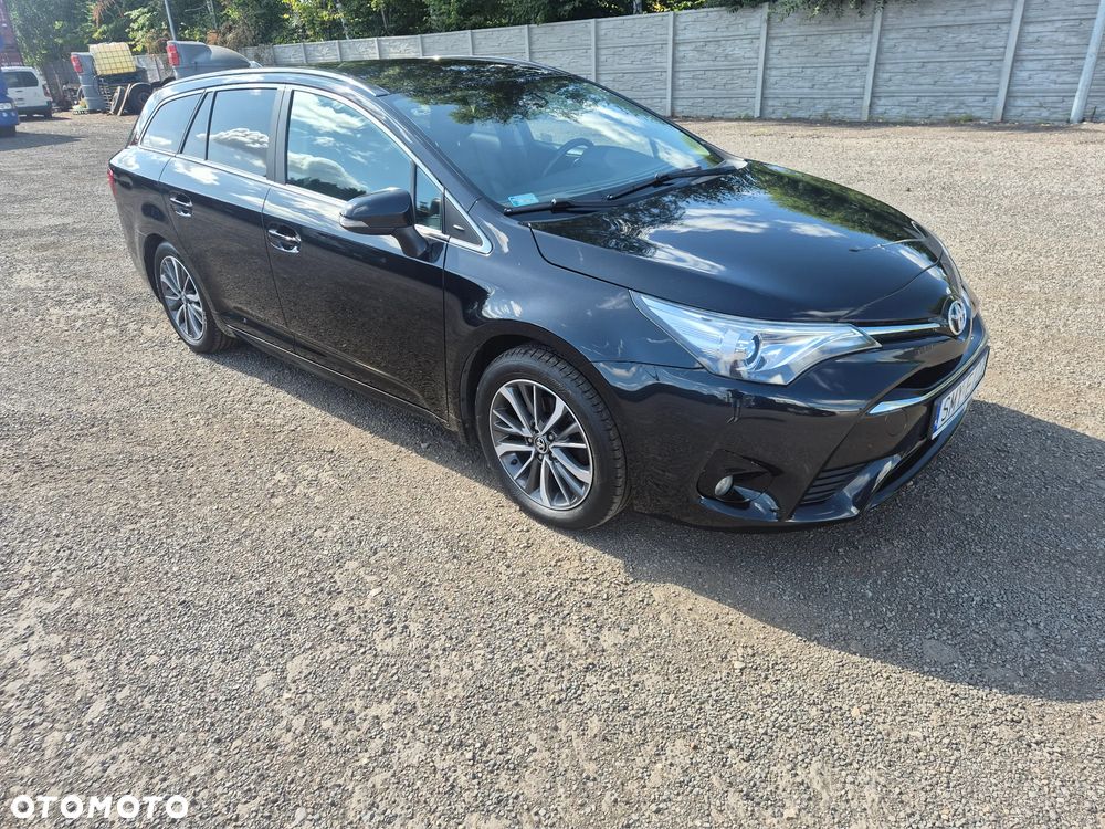 Toyota Avensis 1.8 Prestige - 2
