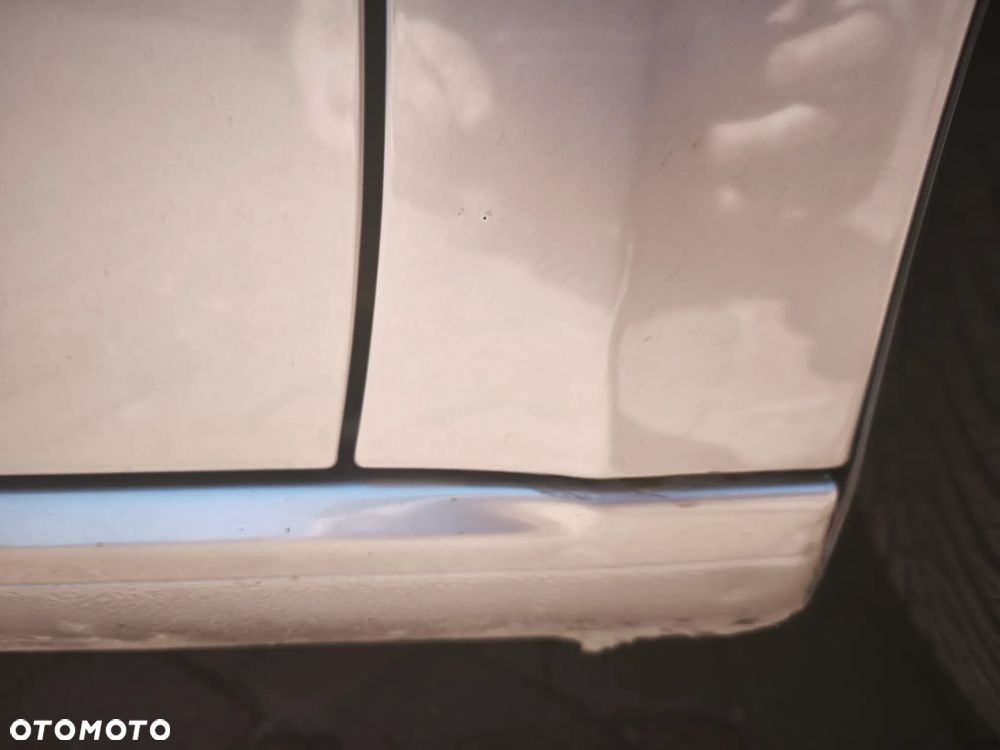 Volkswagen up! 1.0 move - 13