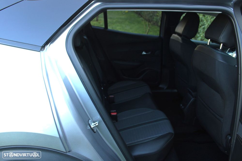 Peugeot 2008 1.2 PureTech Allure Pack - 36