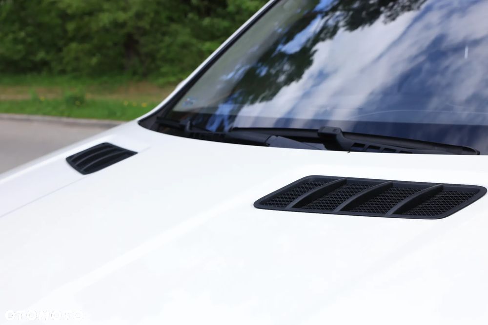 Mercedes-Benz ML - 16