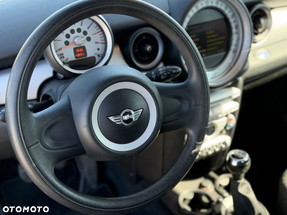 MINI ONE Standard - 11