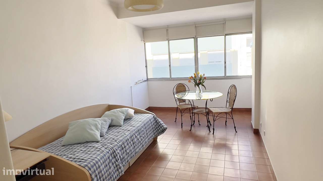 Apartamento T2 em Avenidas Novas com elevador - Grande imagem: 3/18