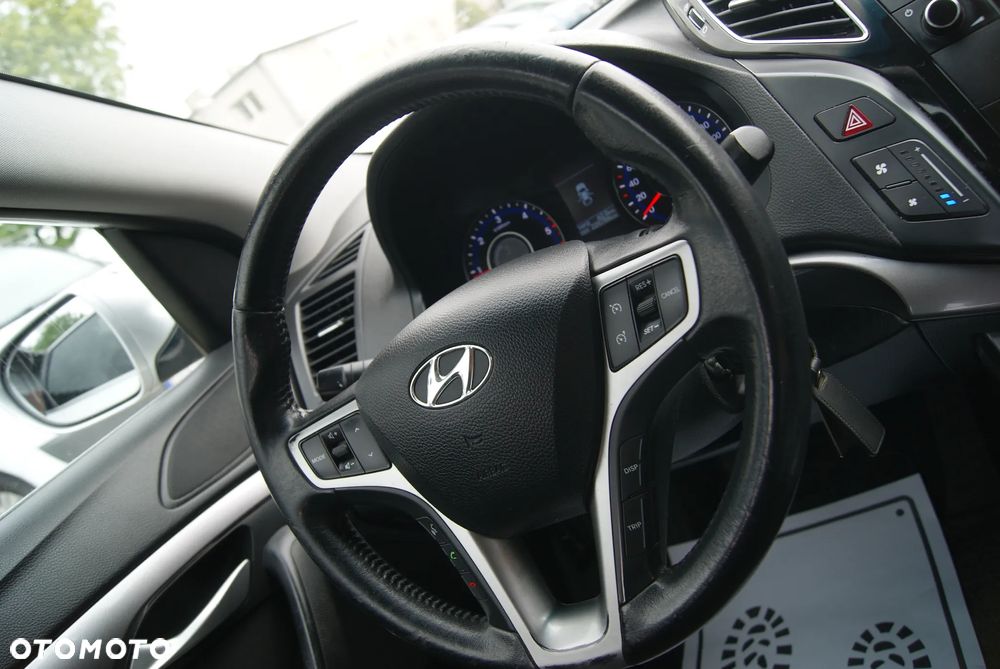 Hyundai i40 Kombi blue 1.7 CRDi Premium - 14