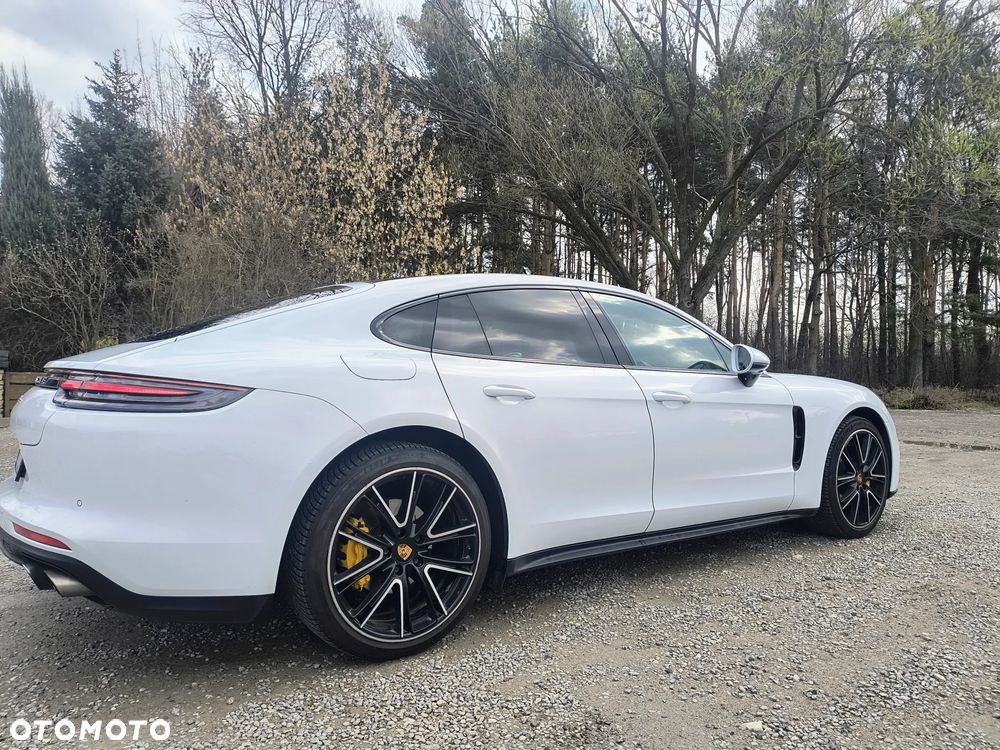 Porsche Panamera - 5