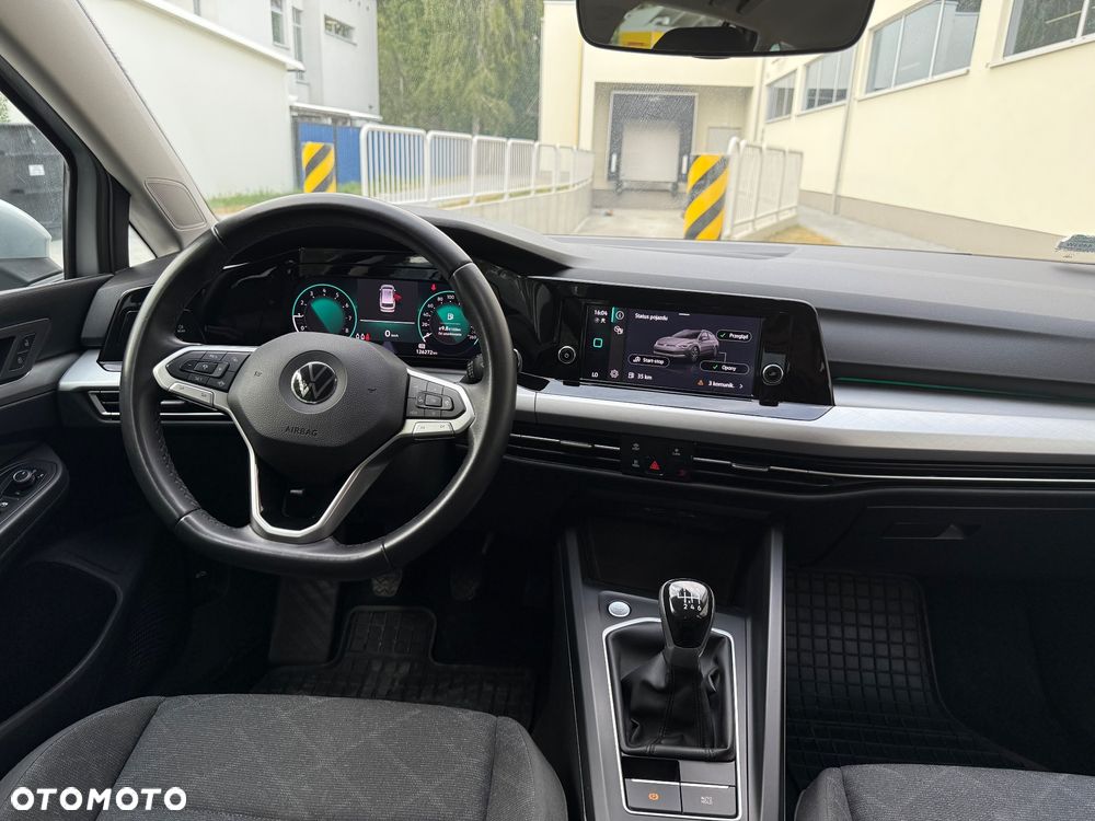 Volkswagen Golf VIII 1.5 TSI EVO Life - 9