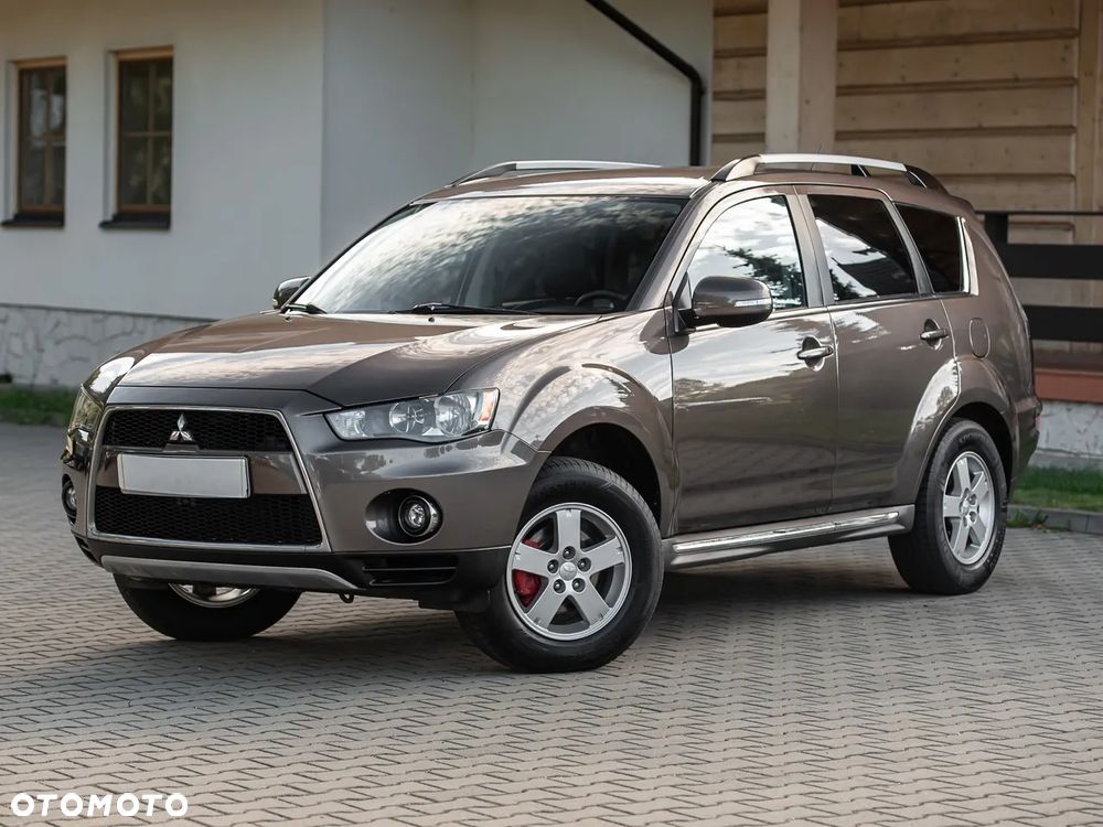 Mitsubishi Outlander - 6