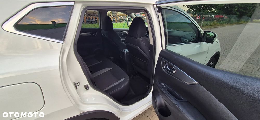 Nissan Qashqai 1.3 DIG-T Acenta - 21