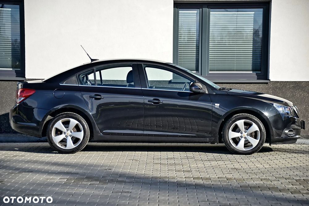 Chevrolet Cruze - 20