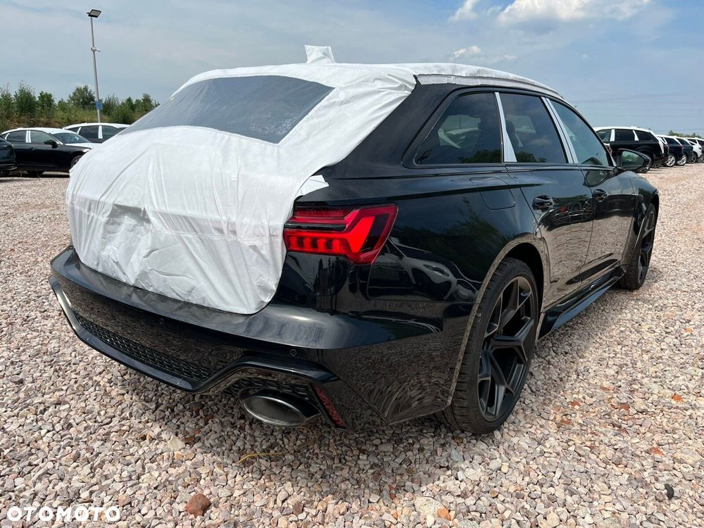Audi RS6 Avant - 6