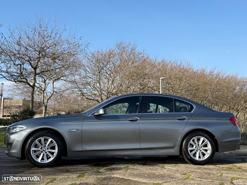 BMW 520 d Line Modern Auto - 3