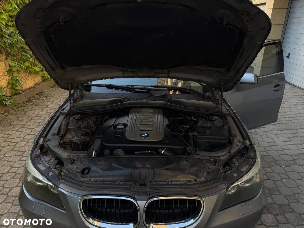 BMW Seria 5 525d - 20
