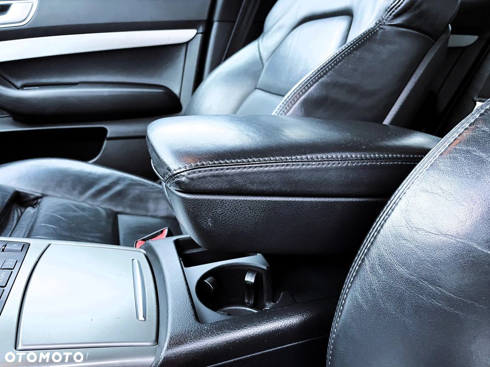 Audi A6 Avant 4.2 FSI Quattro Tiptronic - 34