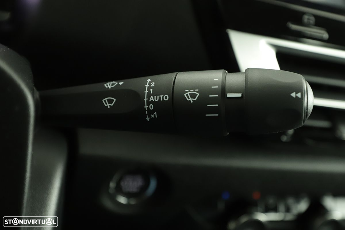 Citroën C4 1.2 PureTech Plus EAT8 - 19