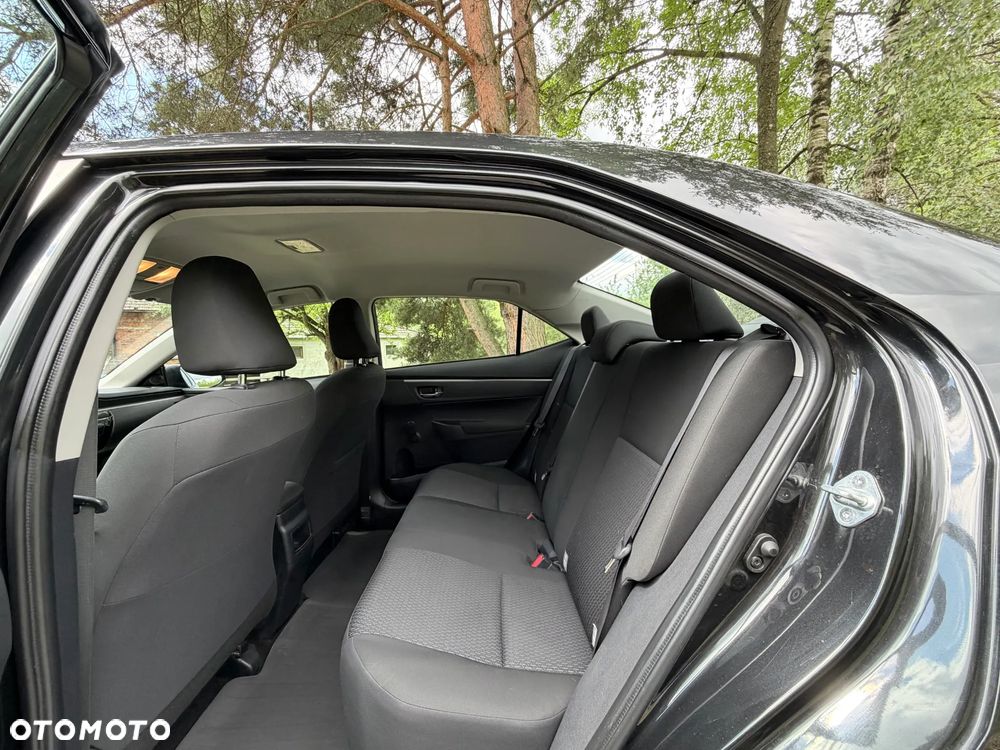 Toyota Corolla 1.6 Comfort - 22