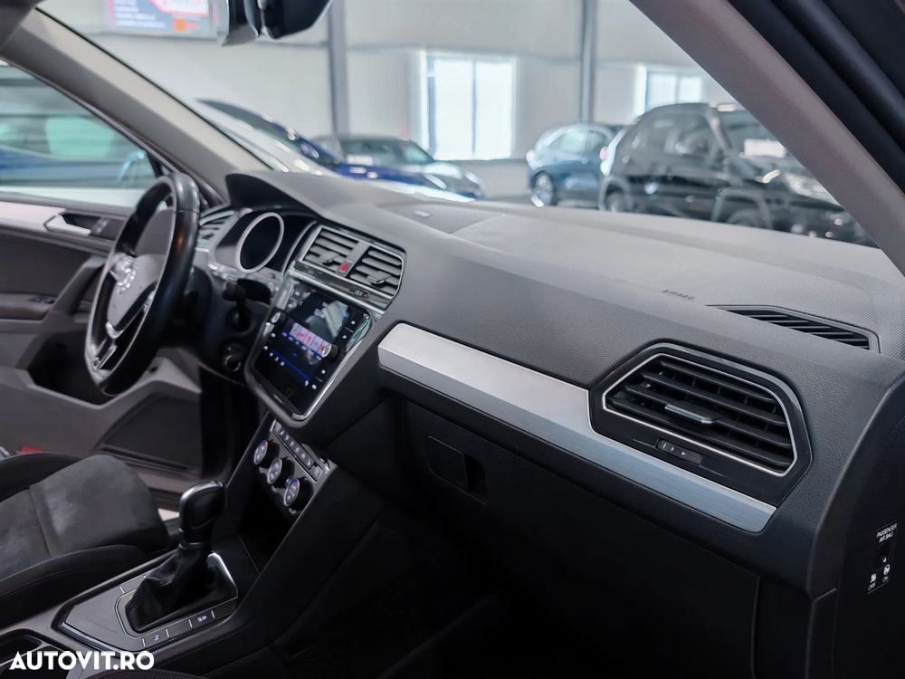 Volkswagen Tiguan 2.0 TDI DPF DSG Comfortline - 10