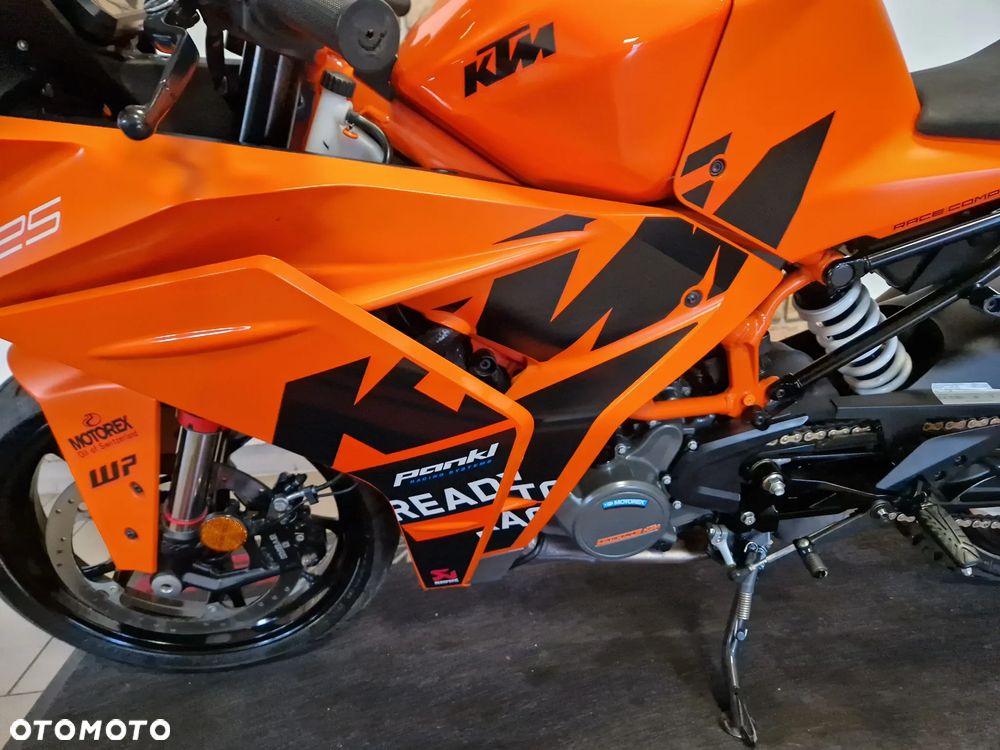 KTM RC 125 - 14