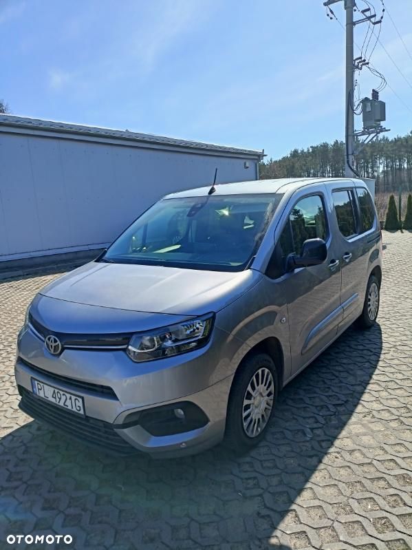 Toyota Proace City Verso 1.5 D-4D Business - 1