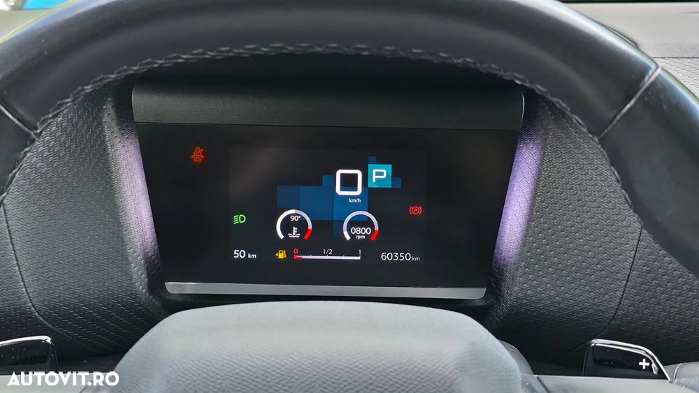 Citroën C4 PureTech 130 Stop&Start EAT8 SHINE - 24