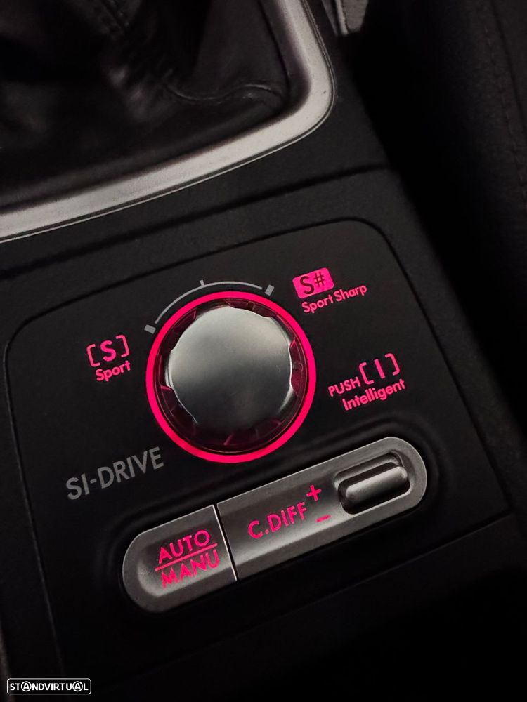 Subaru Impreza 2.5 WRX STi - 31