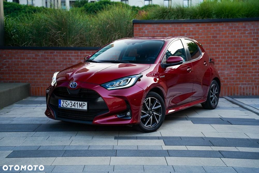 Toyota Yaris Hybrid 1.5 Premiere Edition - 2