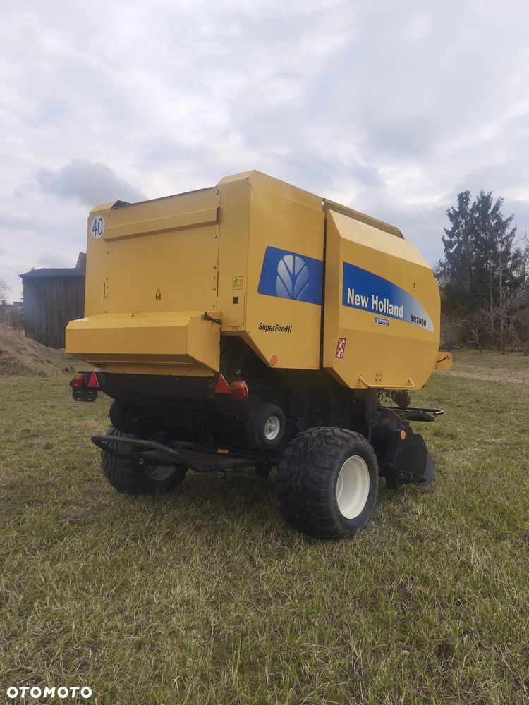 New Holland BR7060 - 2
