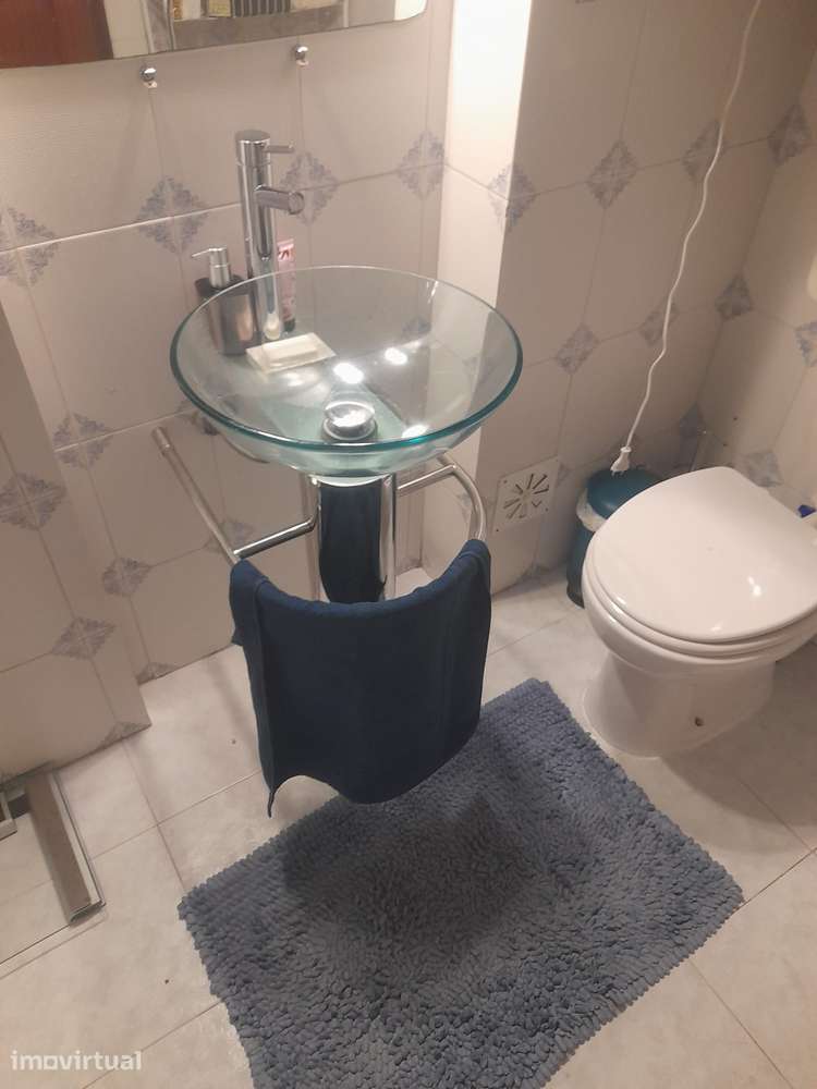 T3 com varanda, ar condicionado e cozinha separada - Grande imagem: 4/21