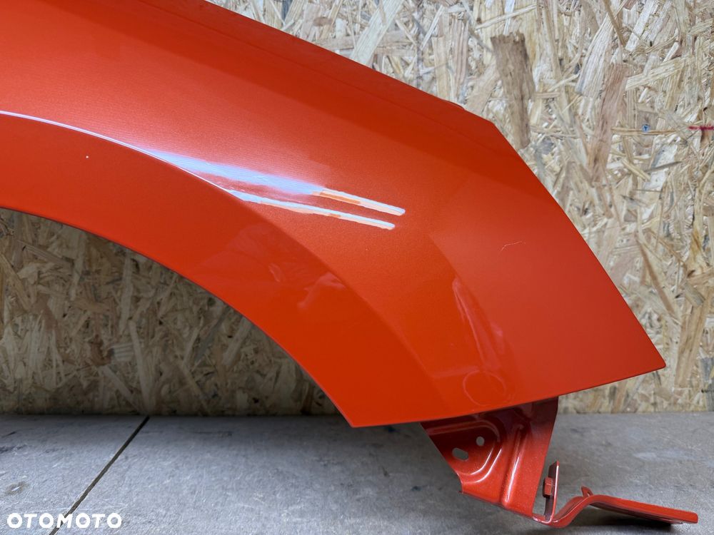 BŁOTNIK PRZÓD PRAWY PRZEDNI PRAWY OPEL CORSA F POMARAŃCZOWY - 17