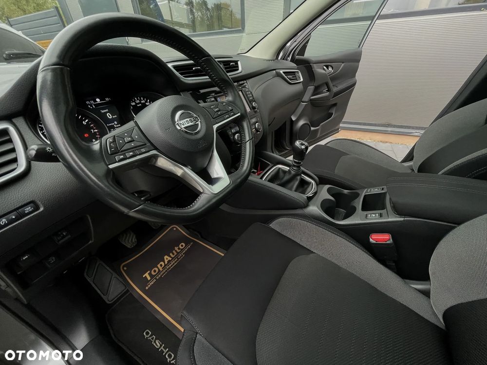 Nissan Qashqai 1.6 DIG-T N-Connecta - 18
