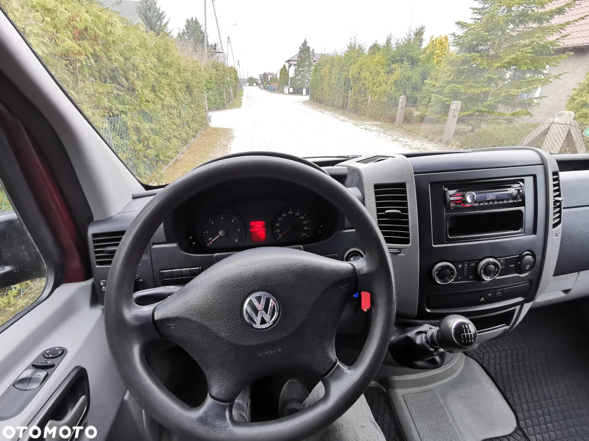Volkswagen Crafter - 13