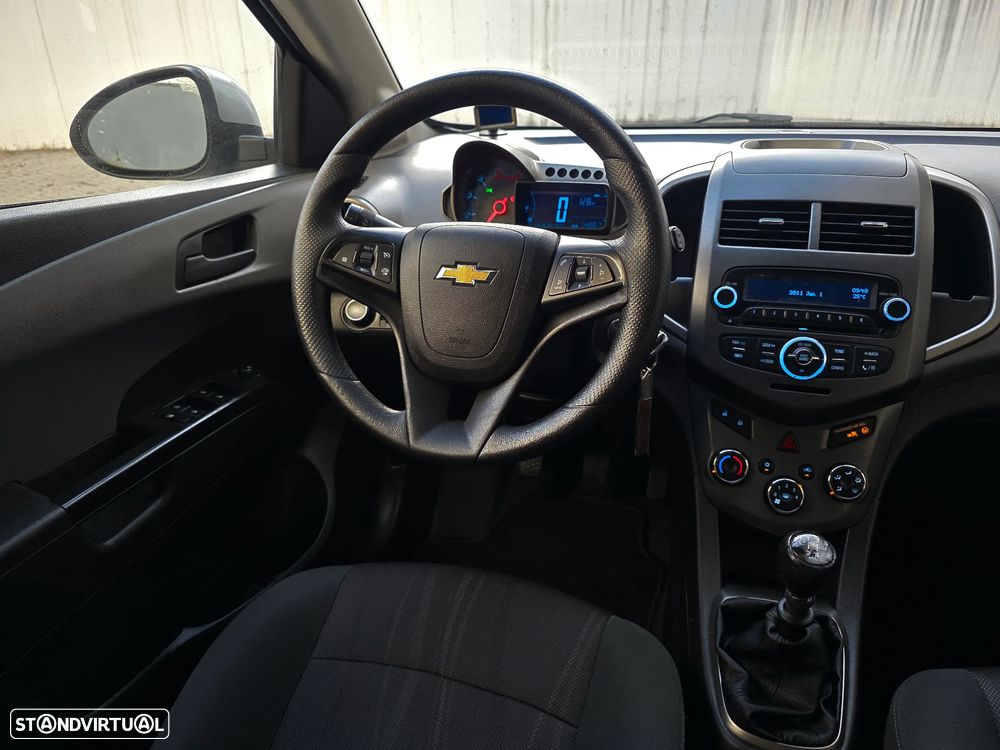 Chevrolet Aveo 1.3 VCDi LTZ - 45