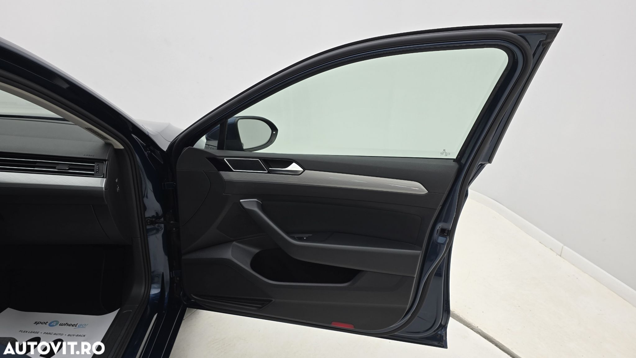 Volkswagen Passat 1.5 TSI ACT DSG Comfortline - 18