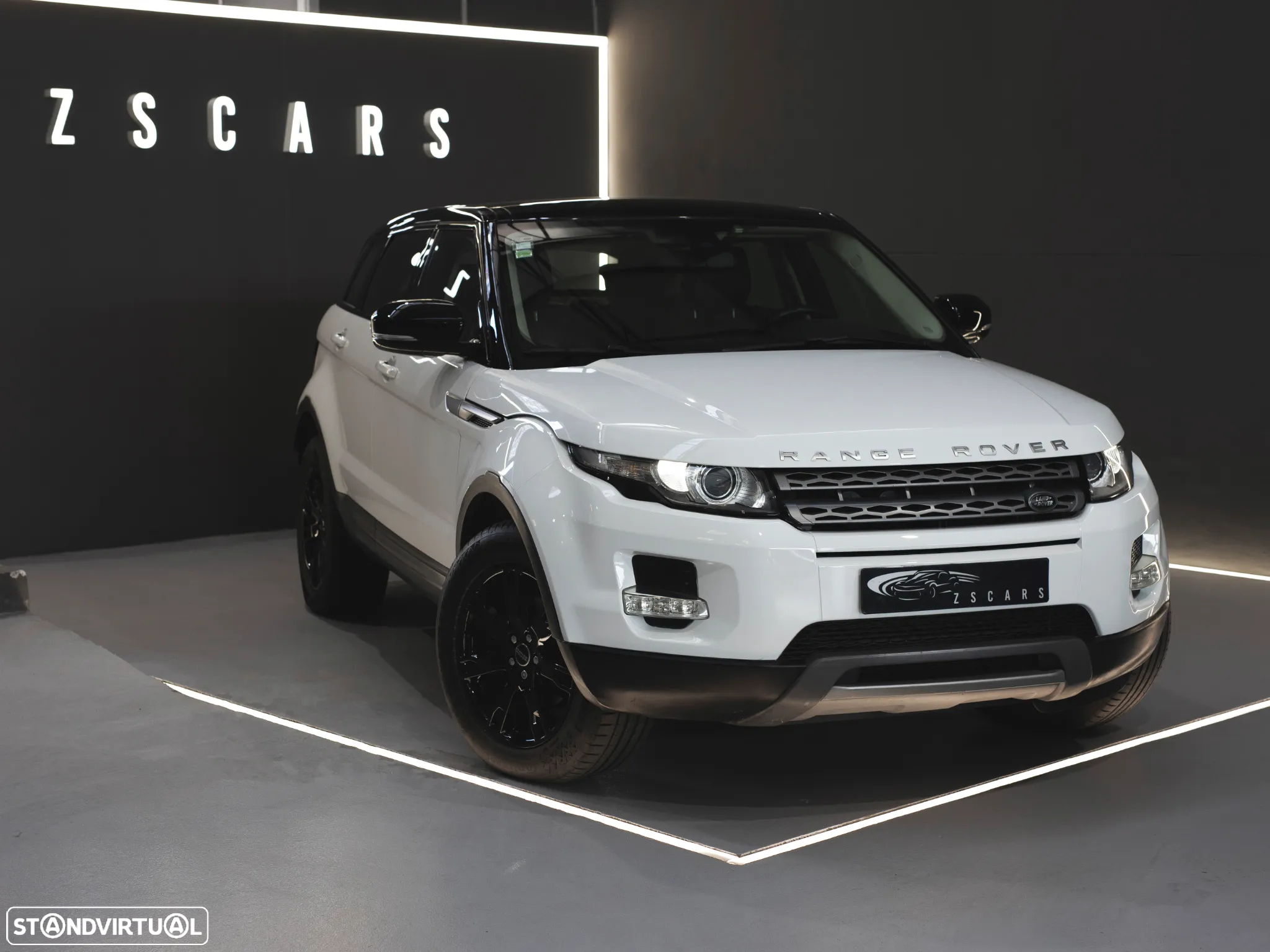 Land Rover Range Rover Evoque 2.2 TD4 Dynamic Auto - 3