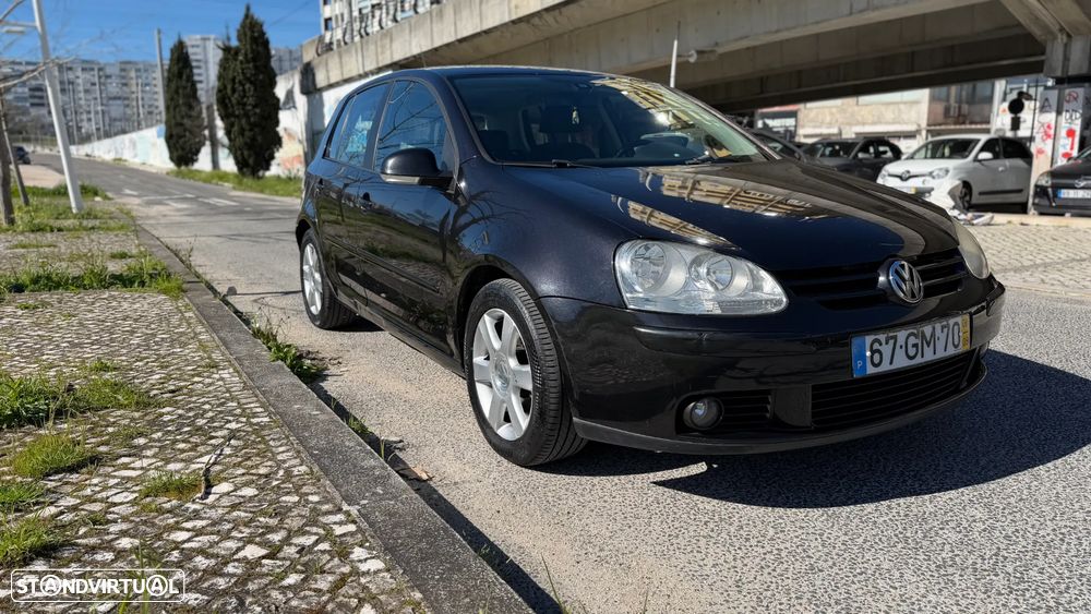 VW Golf 1.9 TDi Confortline DSG 7V - 4