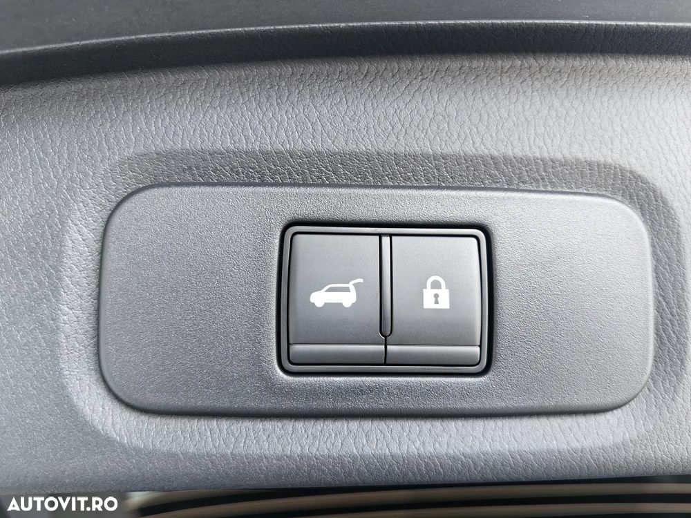 Nissan Qashqai 1.3 l 156CP X-Tronic 4WD MHEV Tekna Plus - 13