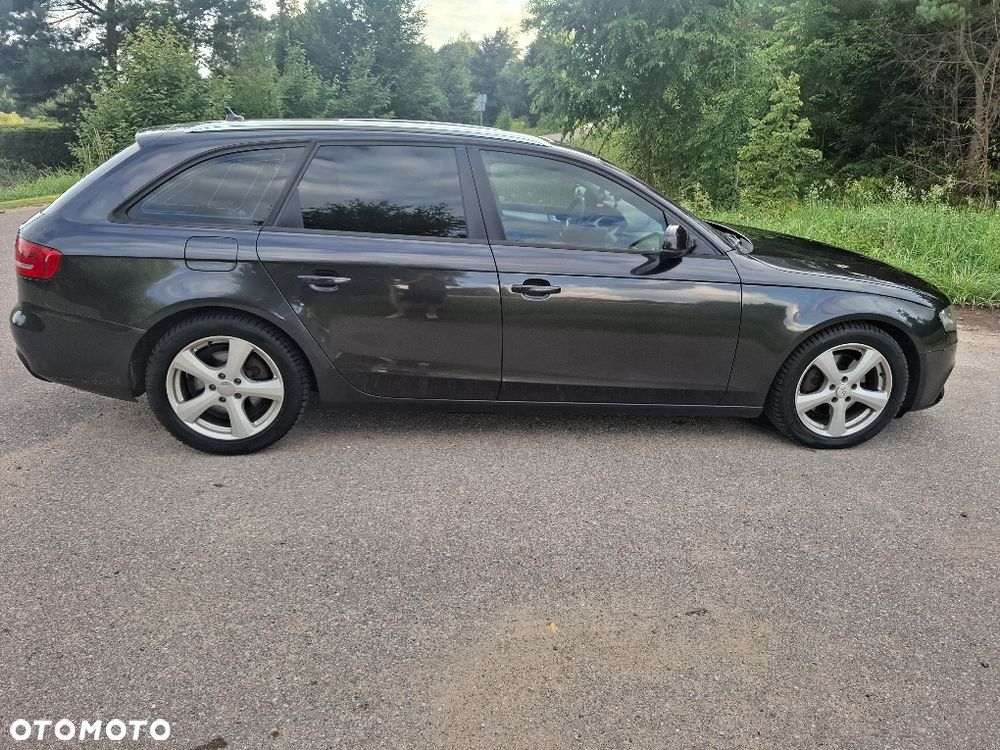 Audi A4 Avant - 5