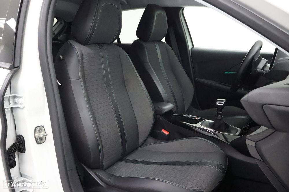 Peugeot 208 1.2 PureTech Allure - 25