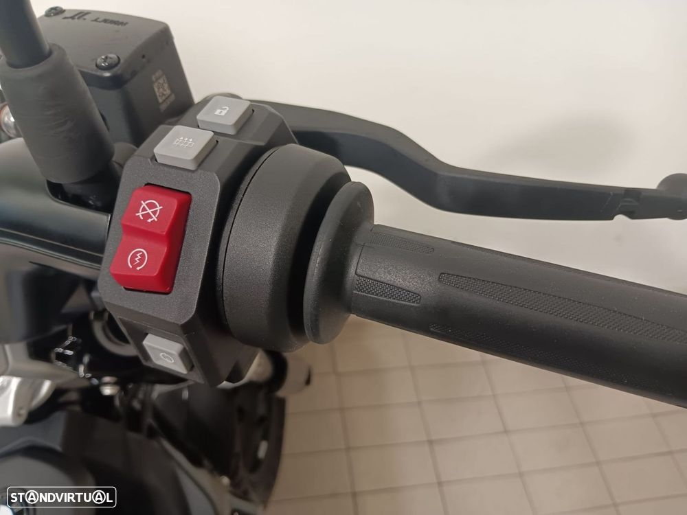 BMW CE 02 AM (Limitada) - 8