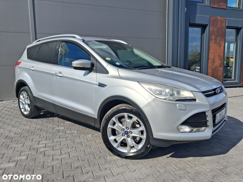 Ford Kuga 2.0 TDCi 4x4 Titanium - 4