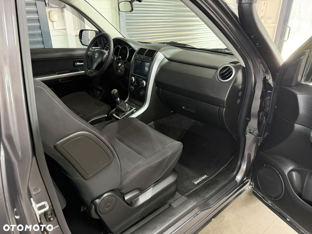 Suzuki Grand Vitara - 17