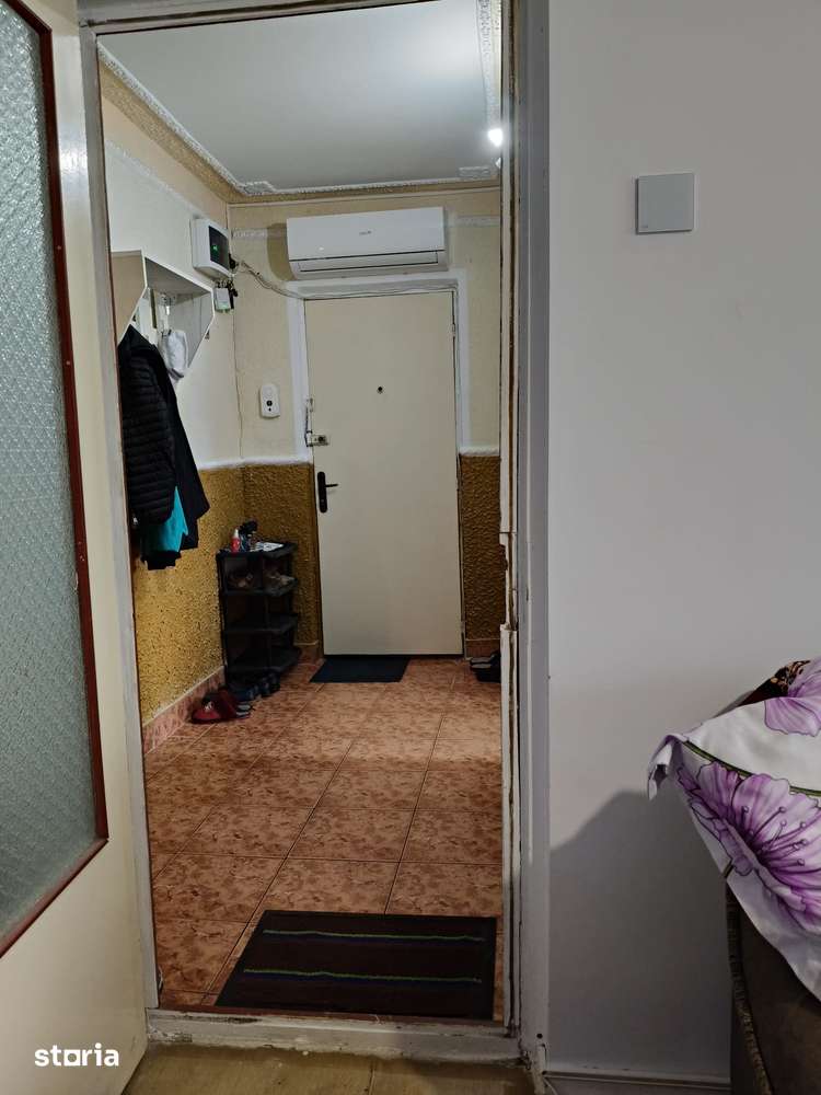 Vand apartament 3 camere zona Dorobanti 2 judetul Buzau — fotografia 3