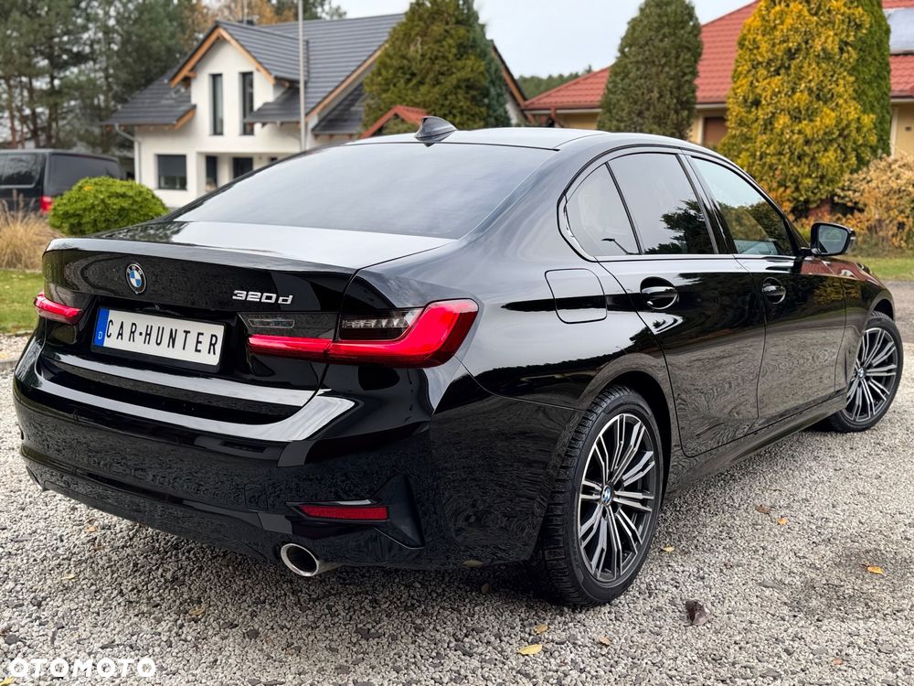 BMW Seria 3 320d Sport Line - 28