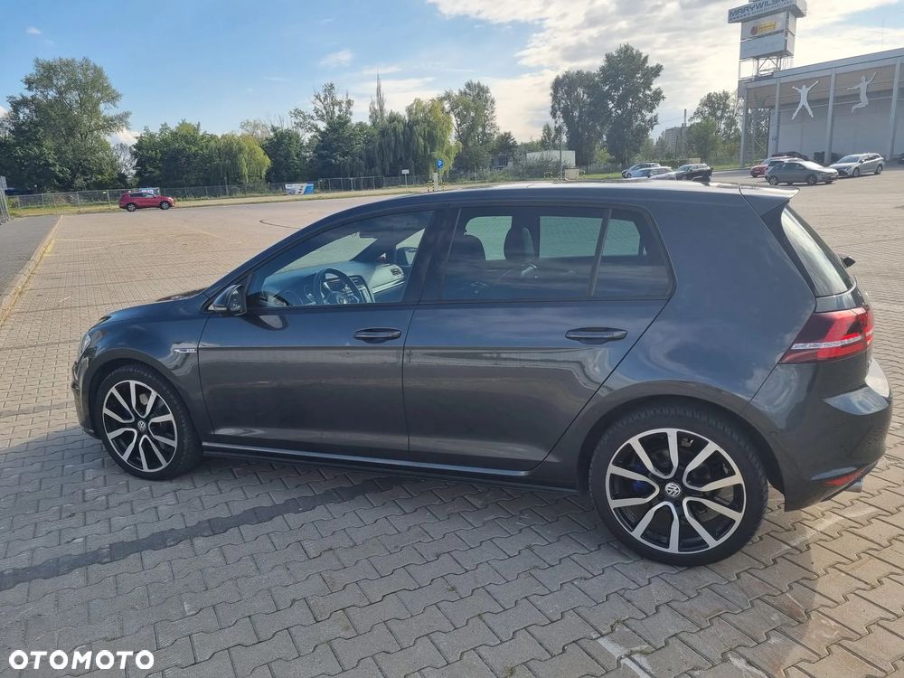 Volkswagen Golf - 7