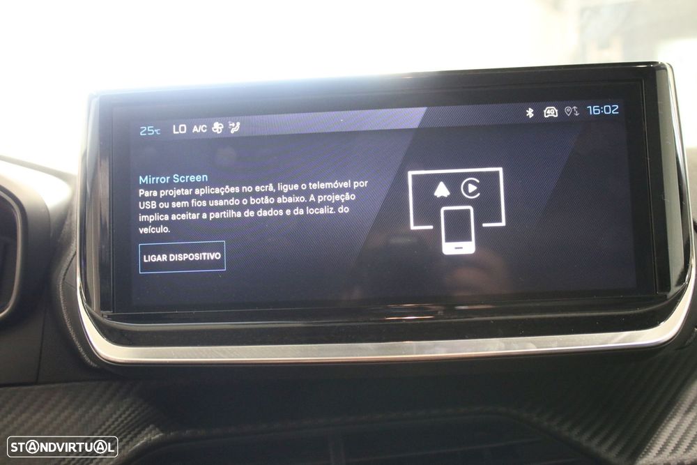 Peugeot 208 1.2 Hybrid Allure e-DCS6 - 26