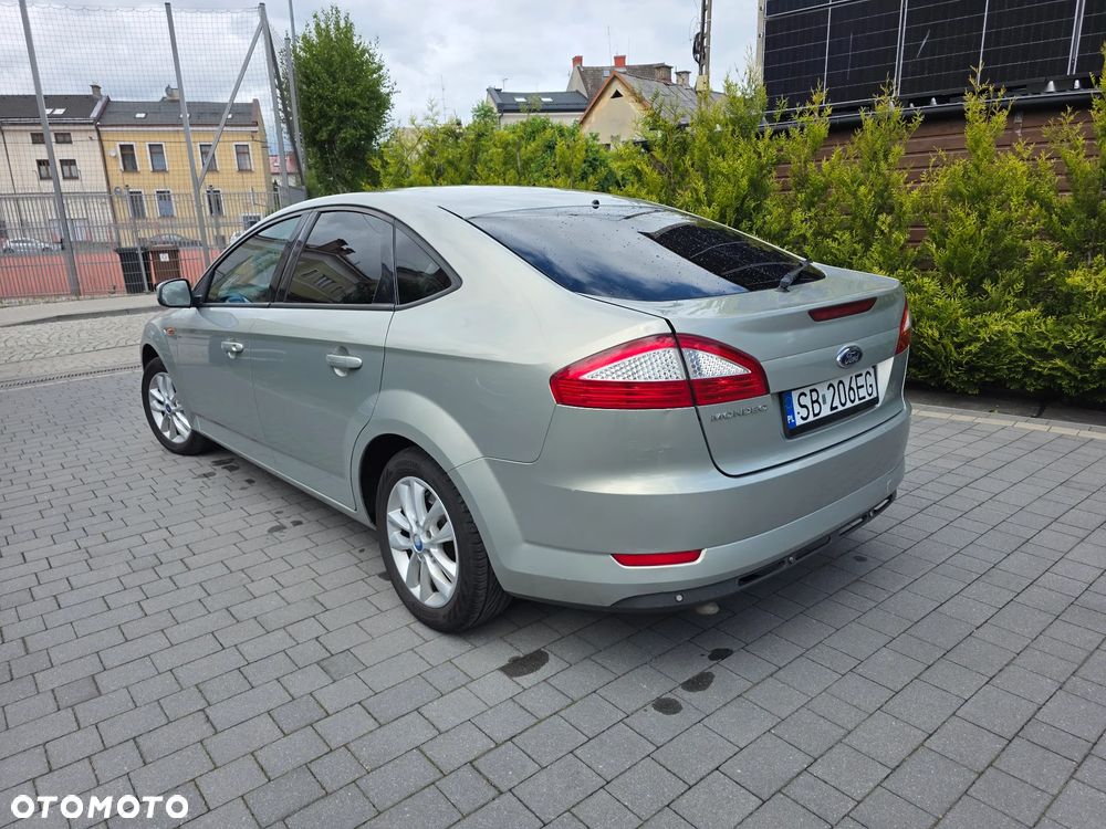 Ford Mondeo - 4