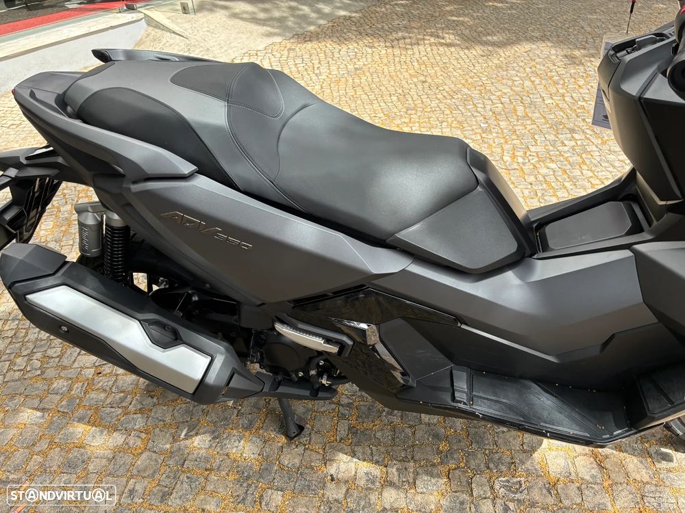 Honda ADV 350 - 6