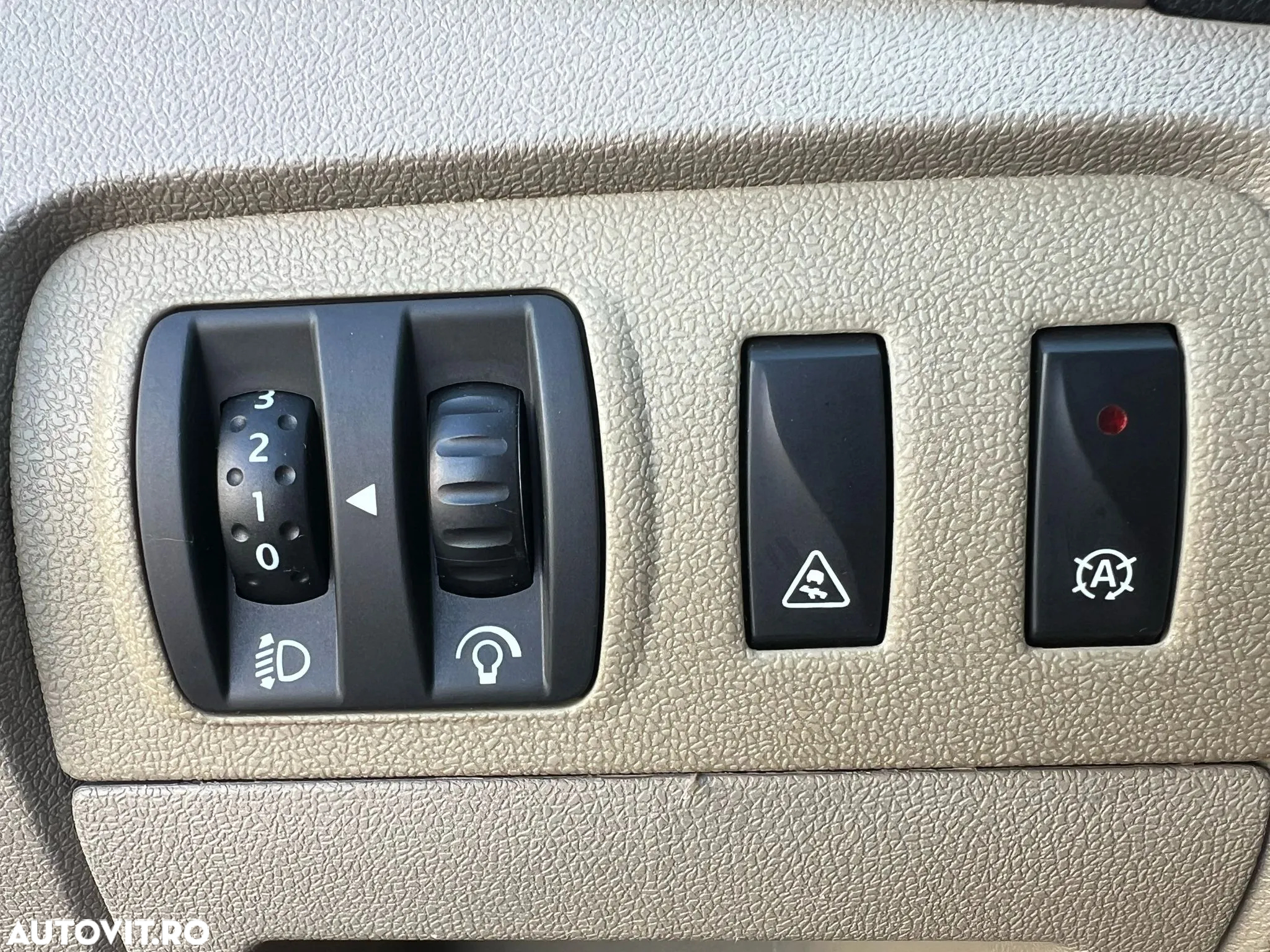 Renault Scenic - 11
