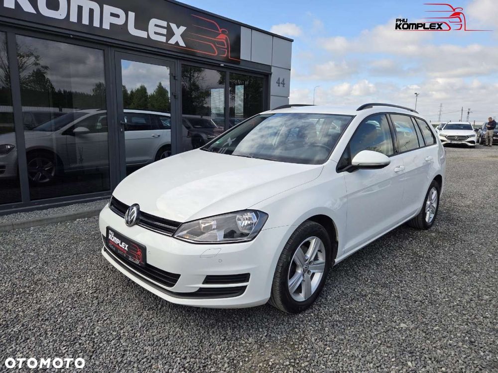 Volkswagen Golf - 2