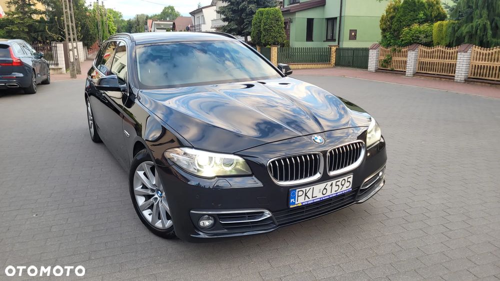 BMW Seria 5 520d Luxury Line - 12